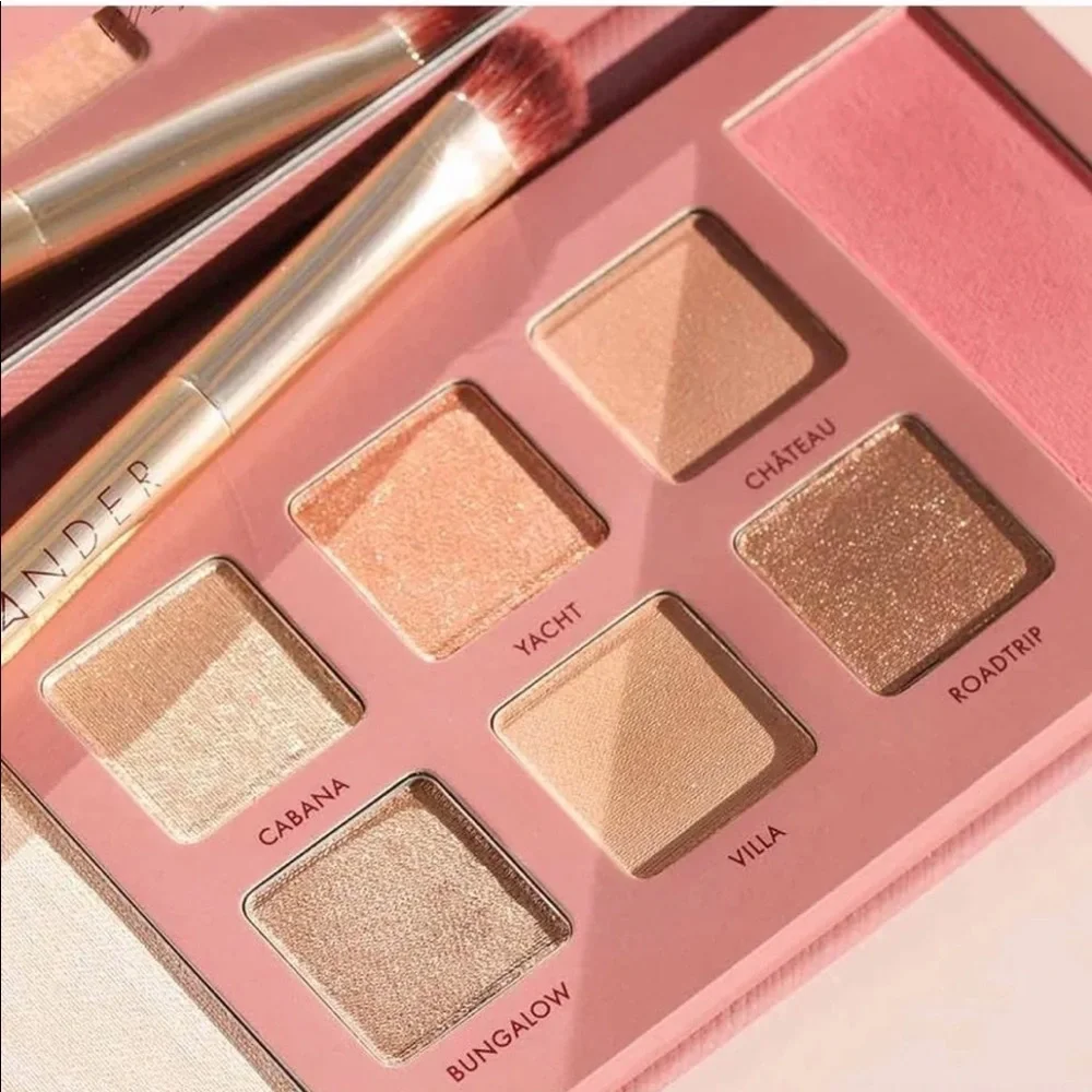 🌿 Wander Beauty Getaway Eye and Face Palette